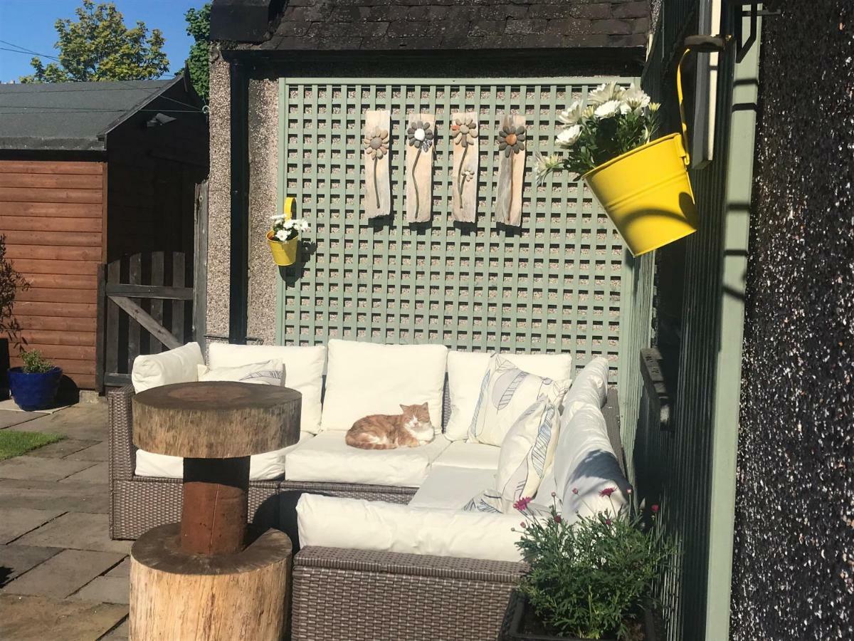 Dunclutha Guest House Leven  Eksteriør bilde